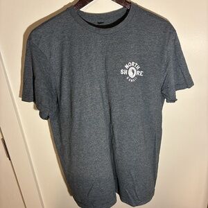 T&C Surf Designs North Shore Hawaii Grey Graphic T‑Shirt Men’s Large